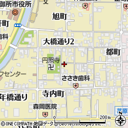 奈良県御所市1496周辺の地図