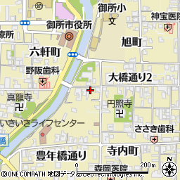 奈良県御所市1407周辺の地図