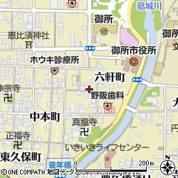奈良県御所市1358周辺の地図