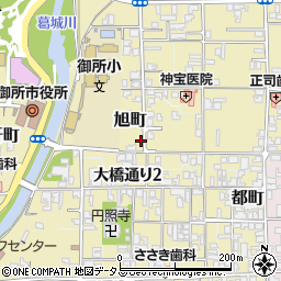 奈良県御所市624周辺の地図