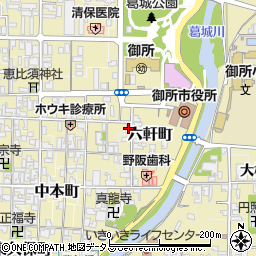 奈良県御所市1352周辺の地図