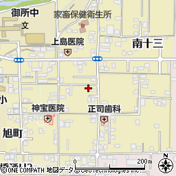奈良県御所市702-3周辺の地図