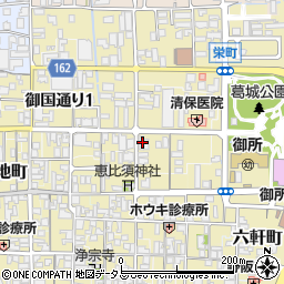 奈良県御所市ＪＲ御所駅前通り110-1周辺の地図