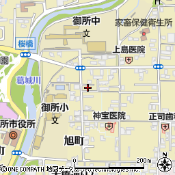 奈良県御所市641周辺の地図