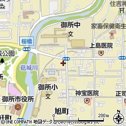 奈良県御所市658周辺の地図