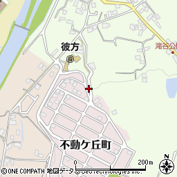 大阪府富田林市彼方1-97周辺の地図