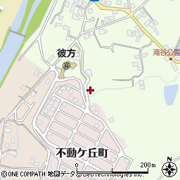 大阪府富田林市彼方15-7周辺の地図