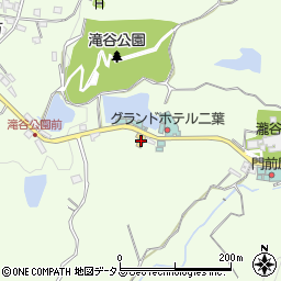 大阪府富田林市彼方242-6周辺の地図
