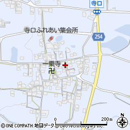 奈良県葛城市寺口638周辺の地図