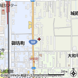 奈良県橿原市城殿町401-7周辺の地図