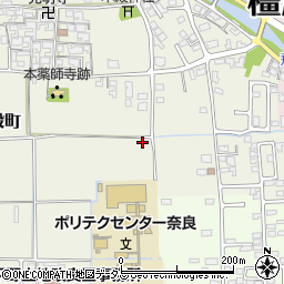 奈良県橿原市城殿町355-1周辺の地図