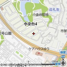 大阪府富田林市小金台4丁目7-18周辺の地図