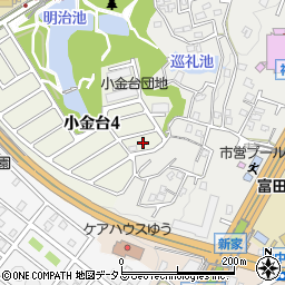 大阪府富田林市小金台4丁目5周辺の地図