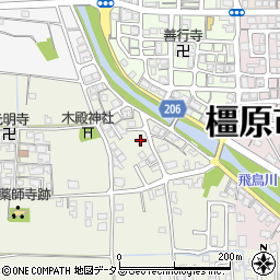 奈良県橿原市城殿町152-2周辺の地図
