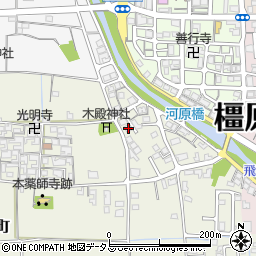 奈良県橿原市城殿町64周辺の地図