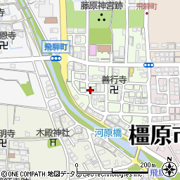奈良県橿原市飛騨町17-1周辺の地図