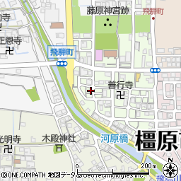奈良県橿原市飛騨町8周辺の地図