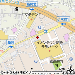 クリエネイルスペース伊勢店周辺の地図