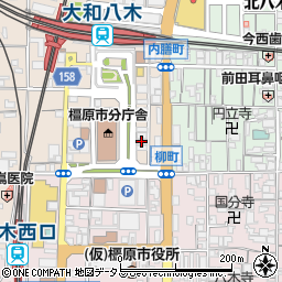 アーク八木駅前周辺の地図