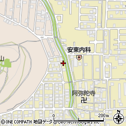 奈良県橿原市山之坊町471周辺の地図