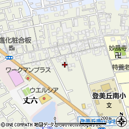 大阪府堺市東区草尾672周辺の地図