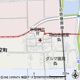 奈良県橿原市西新堂町172周辺の地図