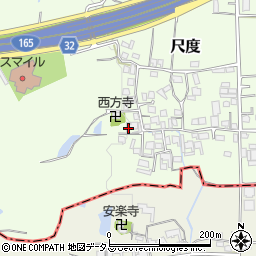 大阪府羽曳野市尺度305周辺の地図