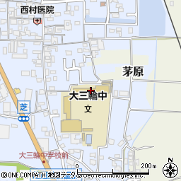 桜井市立大三輪中学校周辺の地図