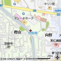 大阪府羽曳野市樫山122周辺の地図