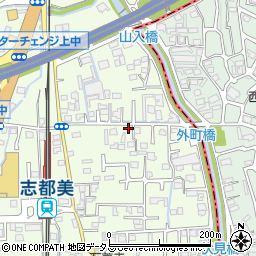 奈良県香芝市上中471-3周辺の地図