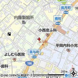 三重県松阪市茶与町38周辺の地図