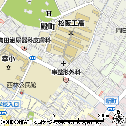 三重県松阪市殿町1465-42周辺の地図
