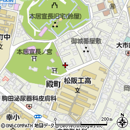 三重県松阪市殿町1411周辺の地図