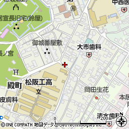 三重県松阪市殿町1351-1周辺の地図