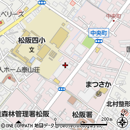 三重県松阪市中央町452-1周辺の地図