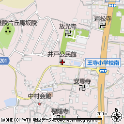 井戸公民館周辺の地図