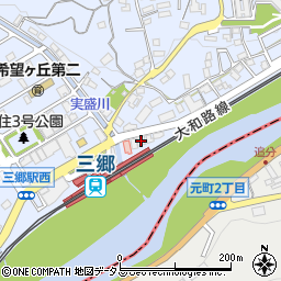 タクティ三郷駅前周辺の地図