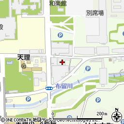 奈良県天理市布留町134-3周辺の地図