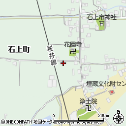 奈良県天理市石上町49周辺の地図