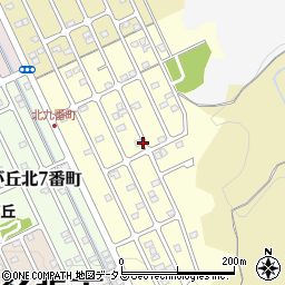 三重県名張市つつじが丘北１０番町周辺の地図