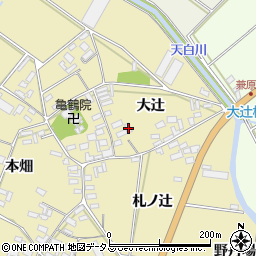 愛知県田原市亀山町大辻25周辺の地図