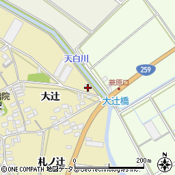 愛知県田原市亀山町大辻3周辺の地図
