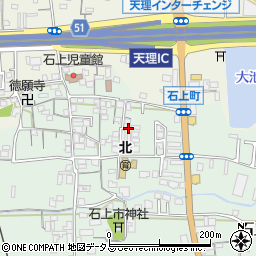 奈良県天理市石上町586周辺の地図