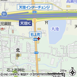 奈良県天理市石上町598周辺の地図
