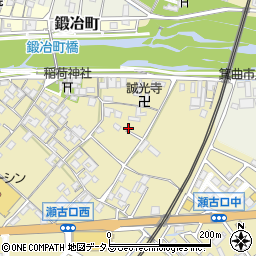 三重県名張市瀬古口401周辺の地図