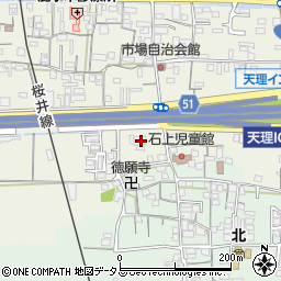 奈良県天理市櫟本町12周辺の地図