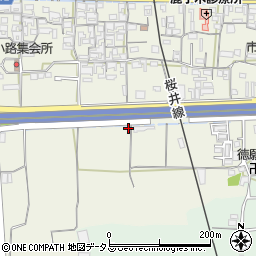 奈良県天理市櫟本町334周辺の地図