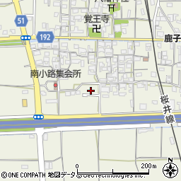 奈良県天理市櫟本町413周辺の地図