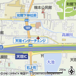 奈良県天理市櫟本町3121周辺の地図