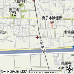 奈良県天理市櫟本町396周辺の地図